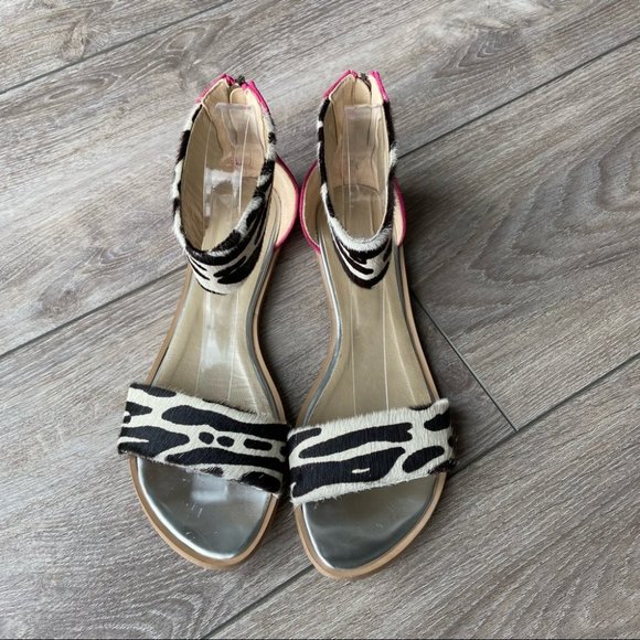 CHANII B Pony Hide Marionette Zebra Cow Print Fuchsia Flat Sandal - Picture 3 of 13